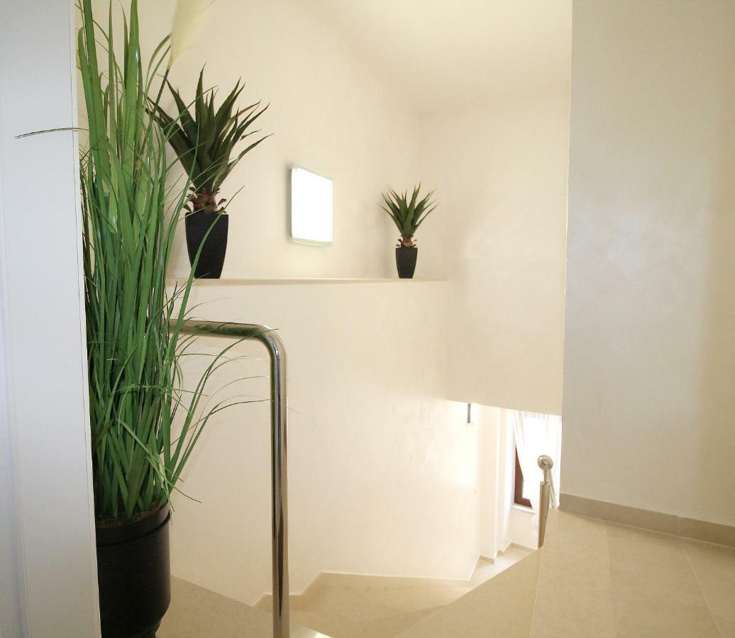 Arbel Apartments Пореч Экстерьер фото